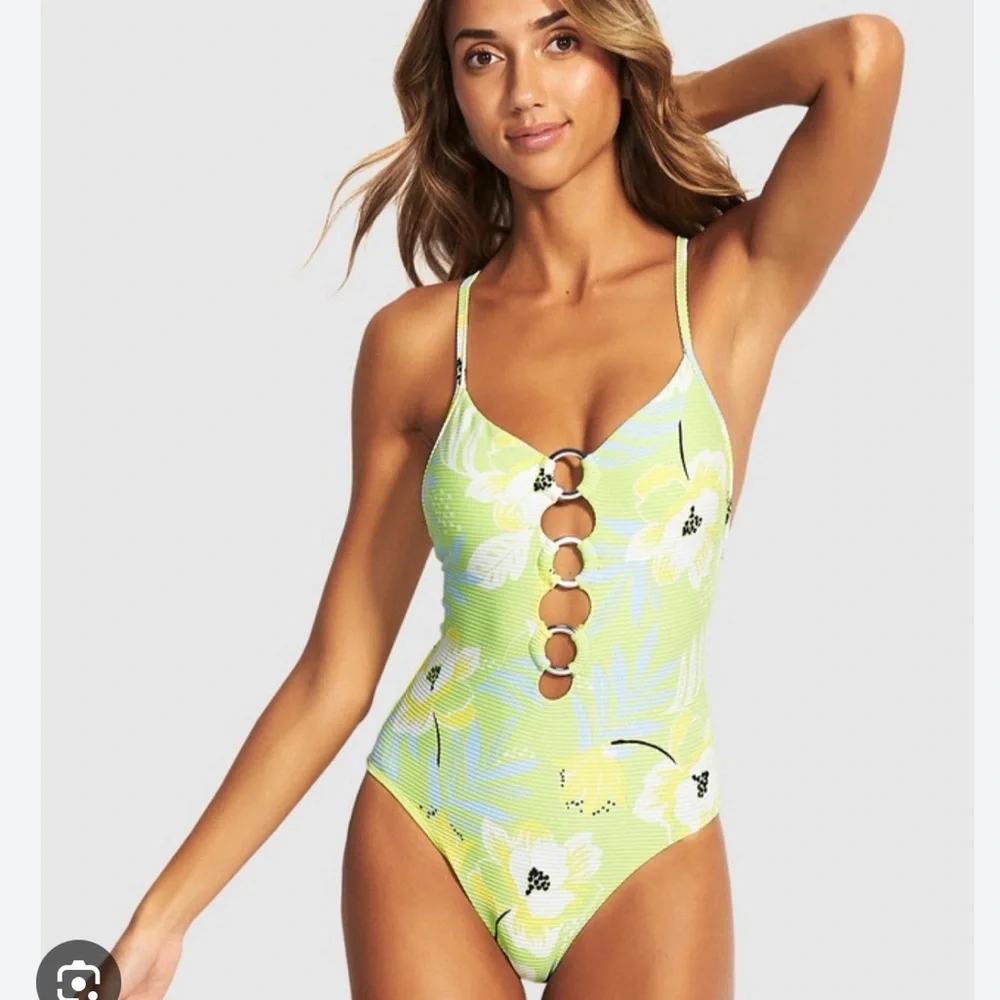 NWOT Seafolly Ring Front Maillot On Vacation Limeade Floral One Piece Swimsuit